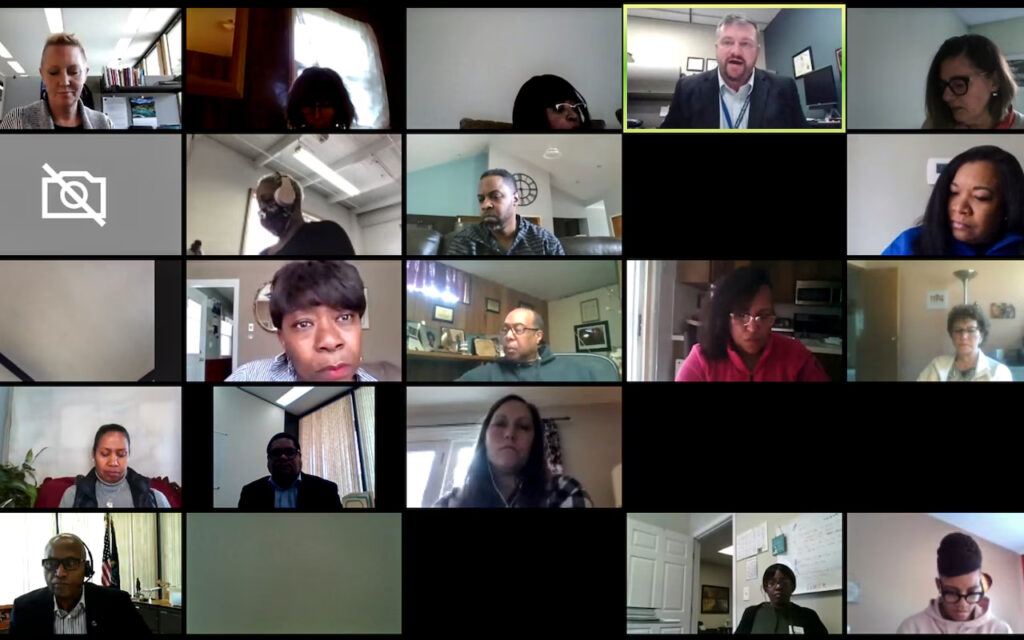People in a zoom meeting